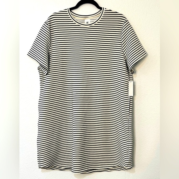 Member's Mark Dresses & Skirts - Black and White Striped Sandwash Dress